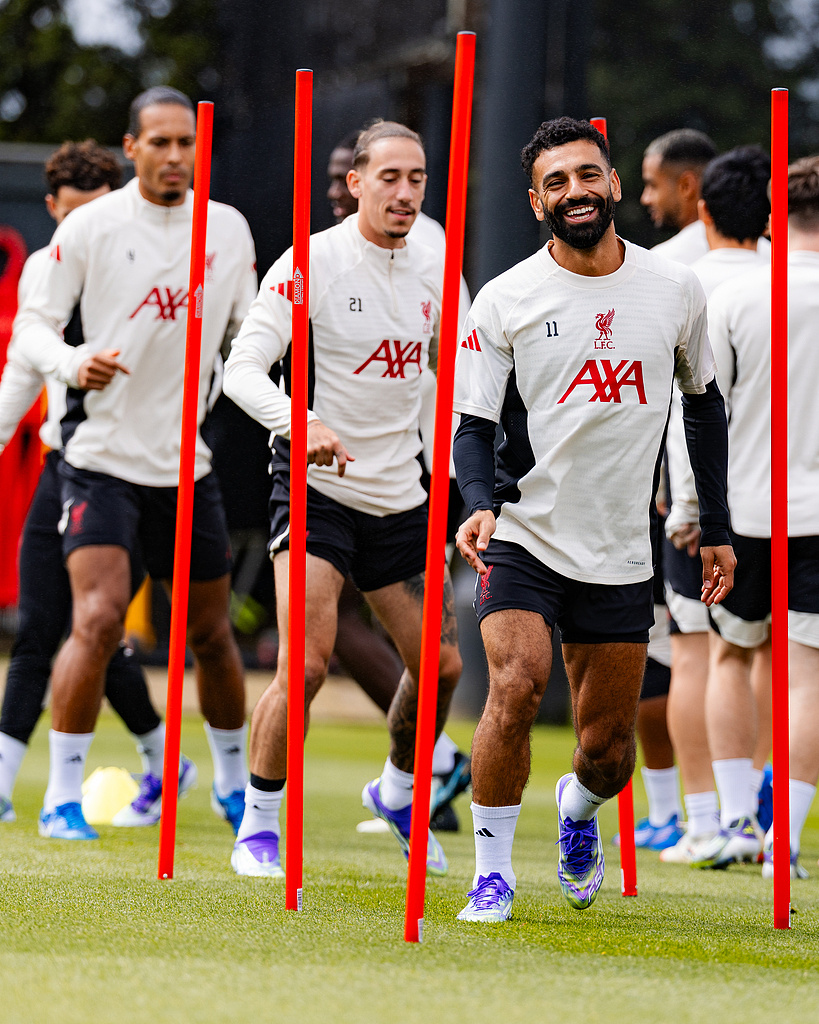 两队近, 主场同样轮